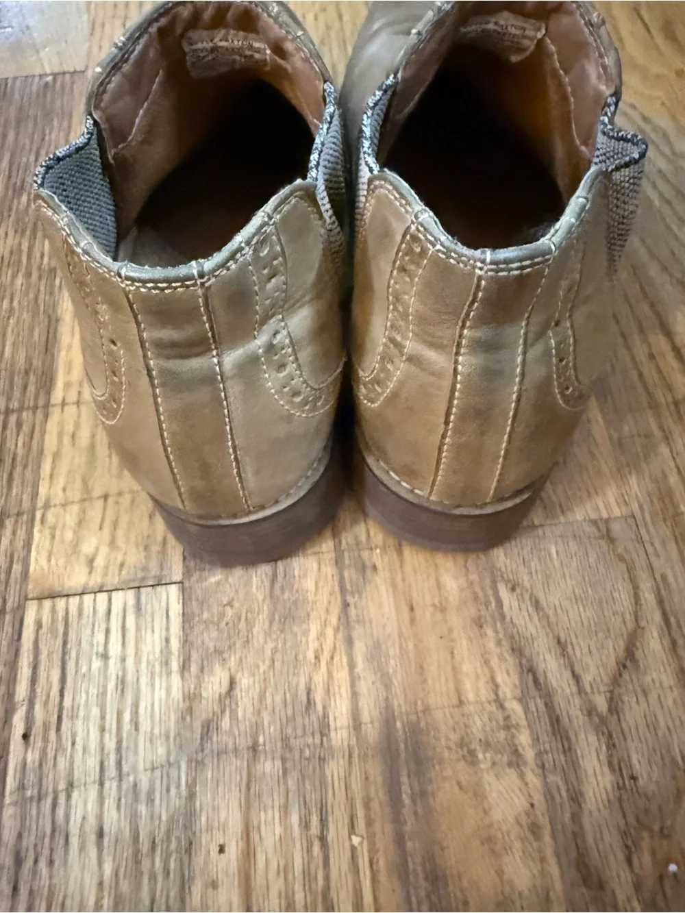 Steve Madden Paxton 9 Men's Tan Chelsea Boots - Classic Slip-On Ankle Boots